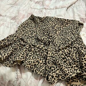 Leopard skirt